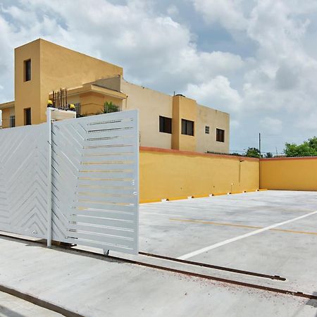 Bnb Tropical Island Aparthotel - Corales Del Sur - Santo Domingo Este Exterior foto