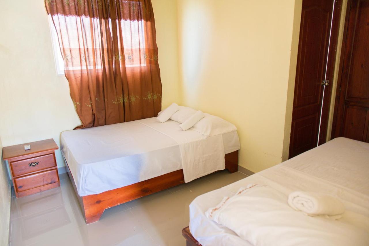 Bnb Tropical Island Aparthotel - Corales Del Sur - Santo Domingo Este La Viva Exterior foto