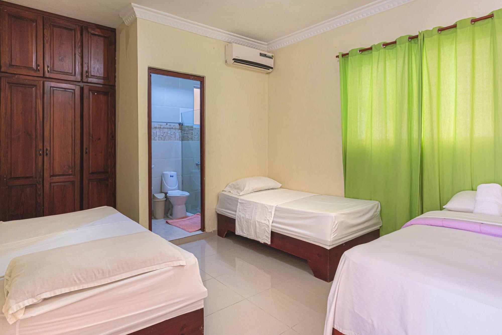 Bnb Tropical Island Aparthotel - Corales Del Sur - Santo Domingo Este La Viva Exterior foto