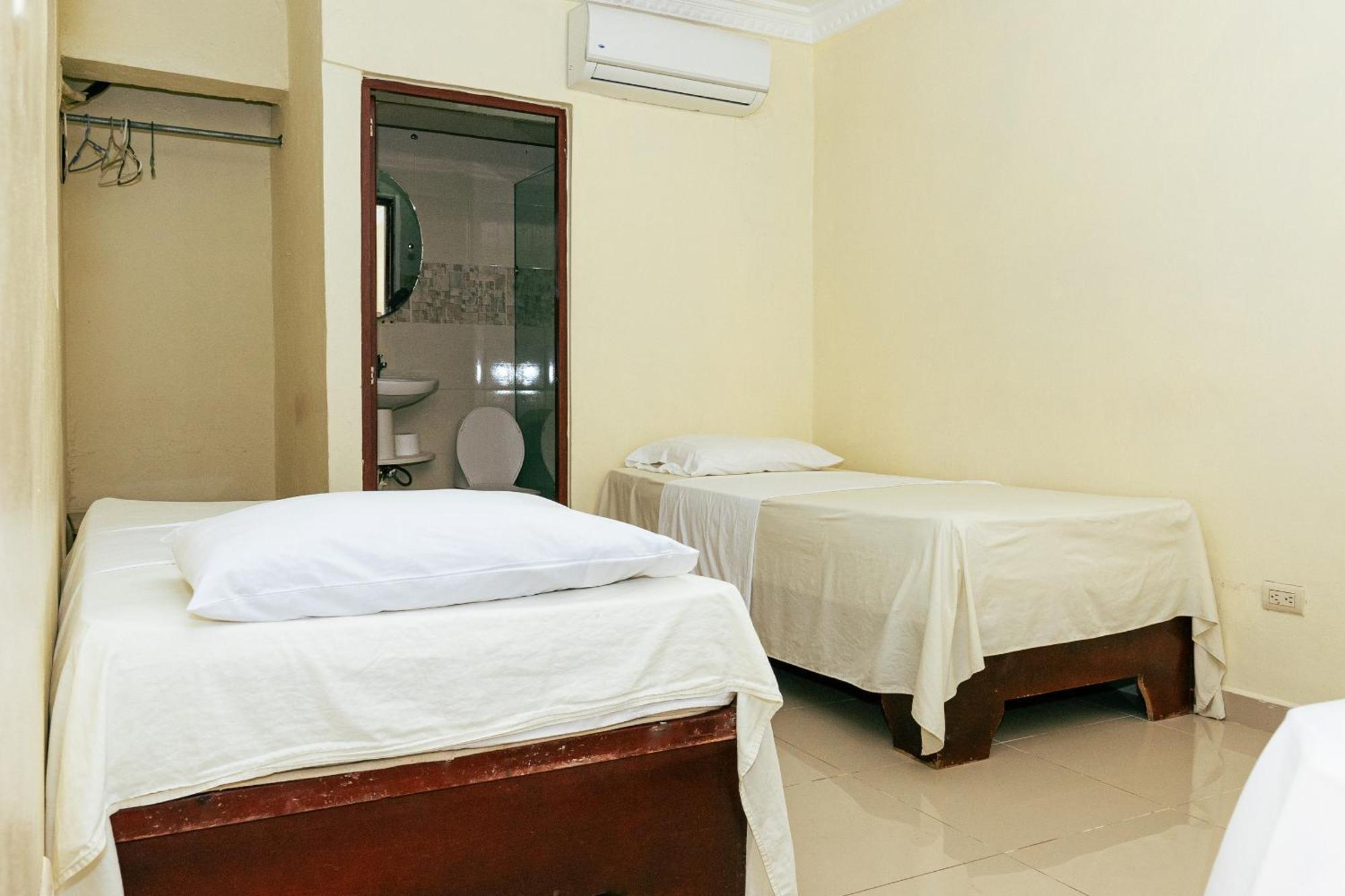 Bnb Tropical Island Aparthotel - Corales Del Sur - Santo Domingo Este La Viva Exterior foto
