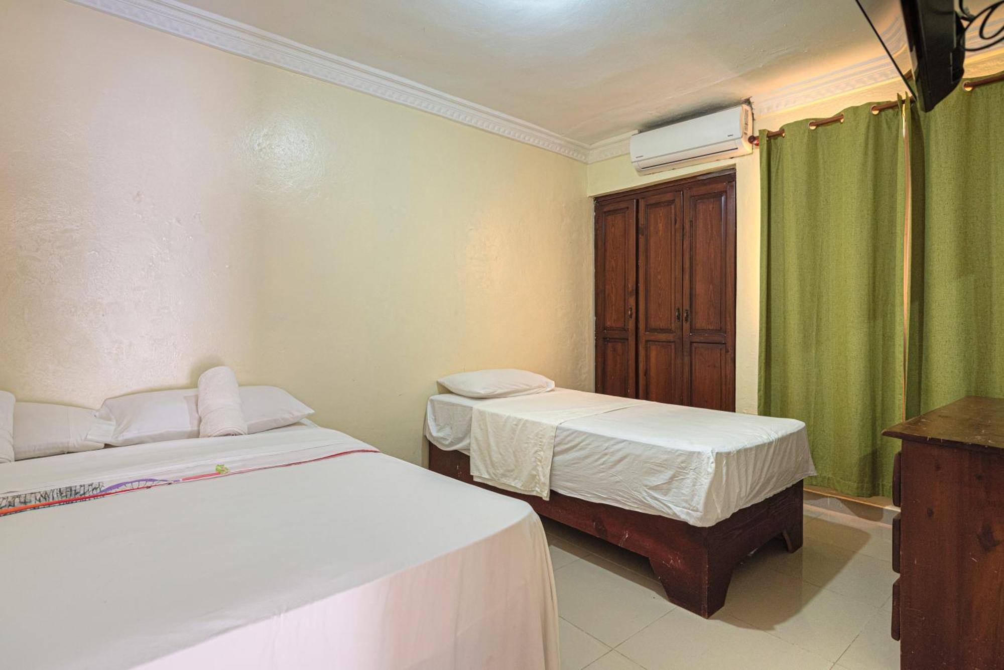 Bnb Tropical Island Aparthotel - Corales Del Sur - Santo Domingo Este Exterior foto